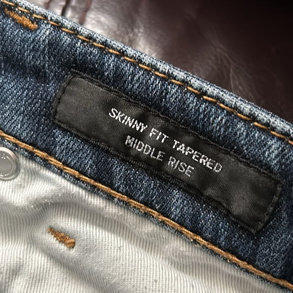 Uniqlo skinny fit tapered middle rise jeans size 27 - Picture 6 of 6